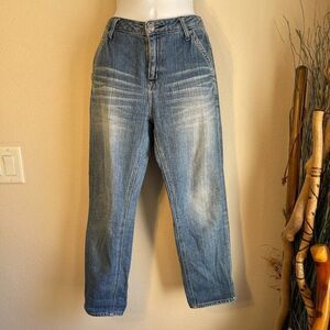 Camel Road Tapered Leg Jeans High Rise Distressed Ultra Soft Denim Size M